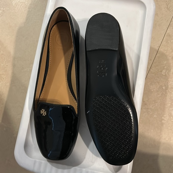 Never worn!! - Picture 2 of 3